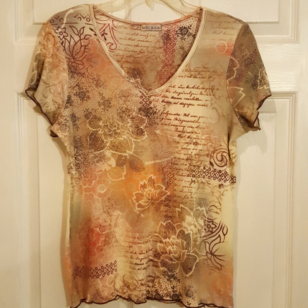 XEIT U.S.A. V Neck Short Sleeve shirt- L